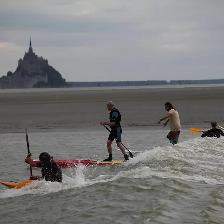 Charmante Maison De Pecheur En Baie Du Mont Saint Michel بيت للعطل Genêts