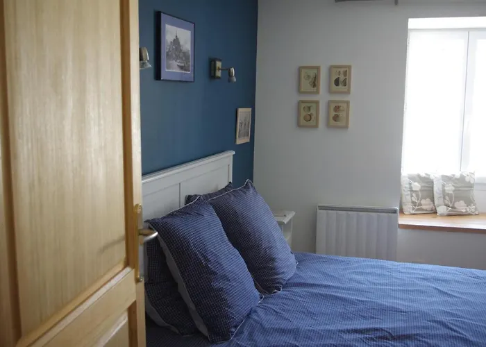 Charmante Maison De Pecheur En Baie Du Mont Saint Michel *