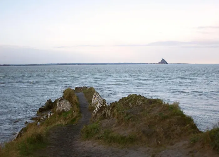 Charmante Maison De Pecheur En Baie Du Mont Saint Michel *