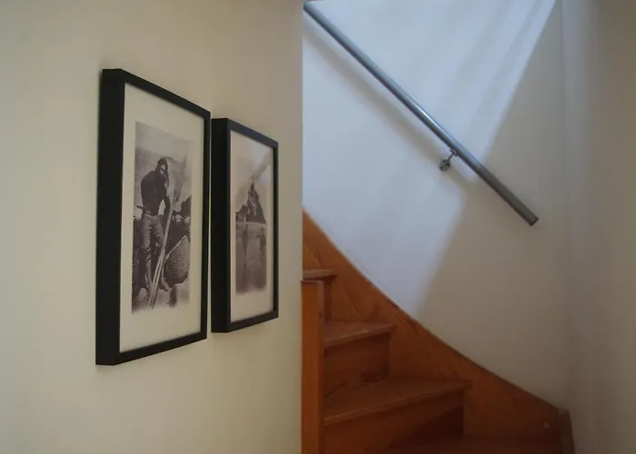 Charmante Maison De Pecheur En Baie Du Mont Saint Michel